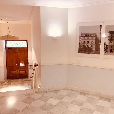 Savoia Luxury La Marina דירה *