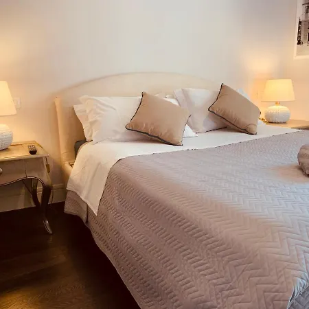 Savoia Luxury La Marina דירה