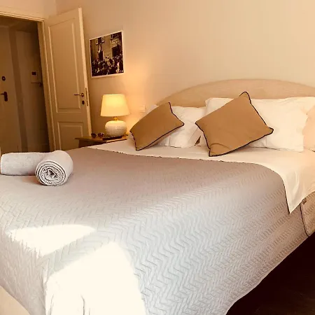 Savoia Luxury La Marina דירה